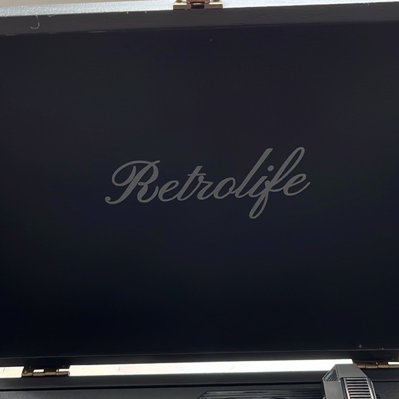 Retrolife Record Player - Picture 3 of 4